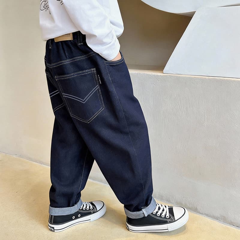Boys' Straight Leg Jeans Spring 2026 New Style Korean Retro Long Pants for Children