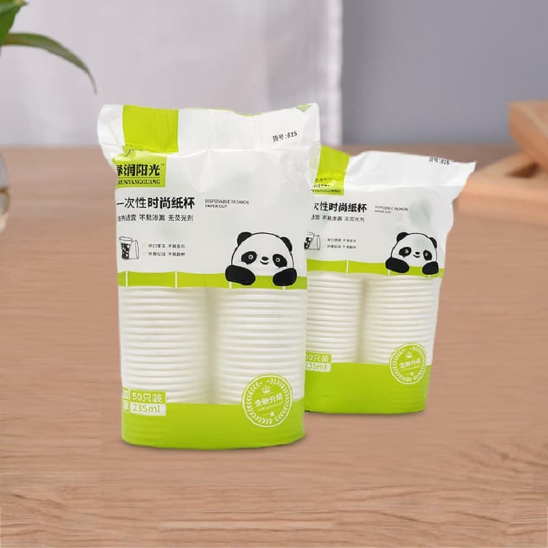 Factory wholesale disposable paper cups, 50-pack for household use, 100-pack for drinking and hot beverages.