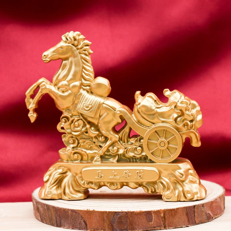Metal Crafts for Immediate Wealth: Horse Figurine, Symbol of Prosperity, Gold Bucket, Living Room Desktop Decoration, Opening Ceremony Gift