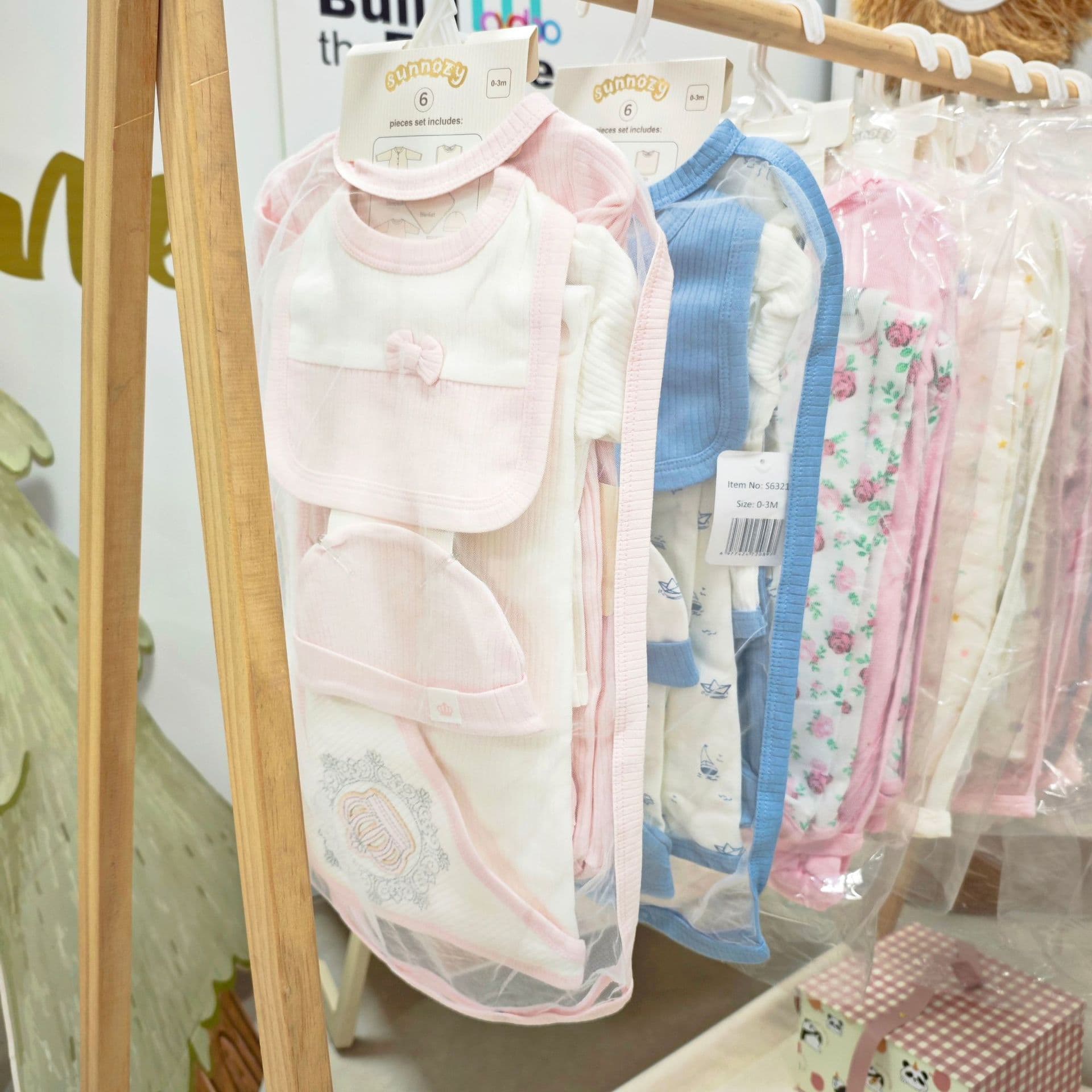 Cross-Border 2025 Autumn New Product 6-Piece Newborn Suit Friend Gift Birth Baby Combed Cotton Super Soft