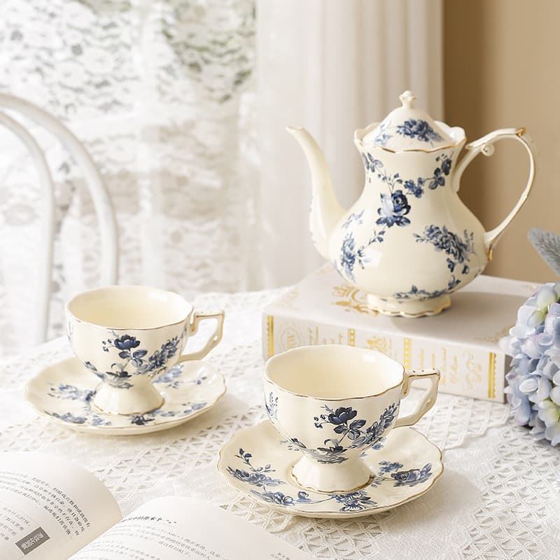Palace style ceramic cup and pot set, cup and saucer, French retro, restaurant afternoon tea cup, saucer, coffee cup, British style home