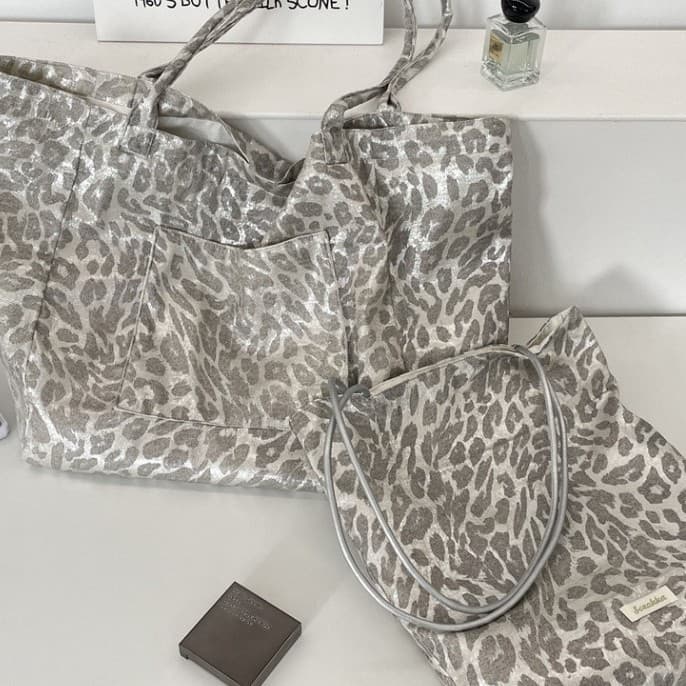 51153 Silver White Casual Leopard Shoulder Bag Women's 2025 Autumn and Winter New Commuting Fashion Large Capacity Canvas Bag