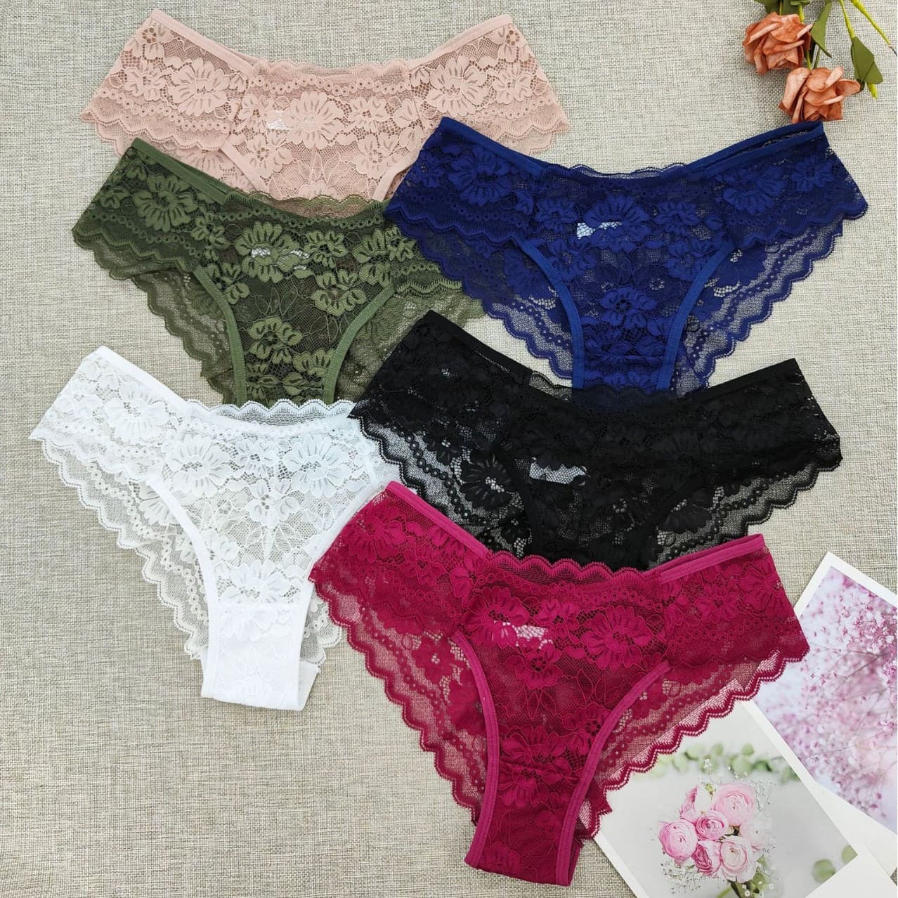Mid-Waist Sexy Thong for Women, Lightweight Patterned Lace Ladies Panties, Seamless Quick-Dry, Cross-Border European-American Style, Pure Cotton Crotch