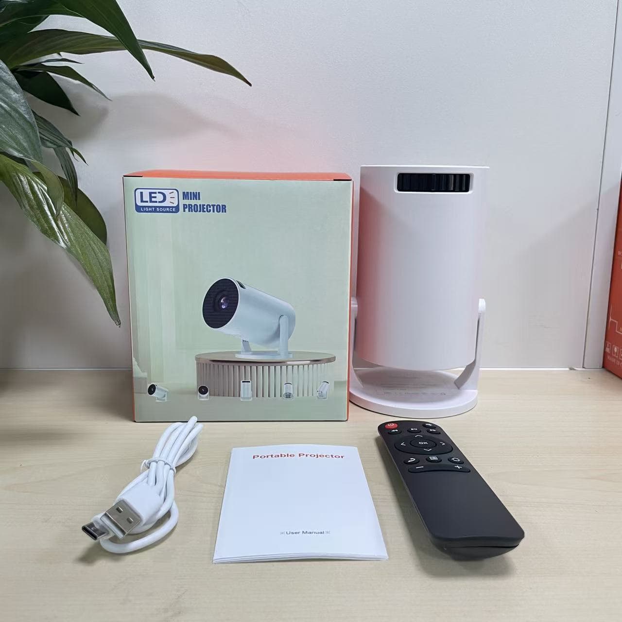 Cross-border Mini Projector for Home Bedroom Wall Projection, Wireless Screen Mirroring, WiFi, Supports 1080P, Portable Projector