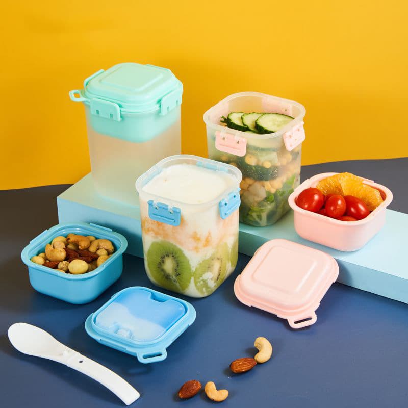 Portable Light Meal Double-layer Plastic Salad Cup Breakfast Salad Cup with Fork Sealable for Office Workers Students On-the-Go