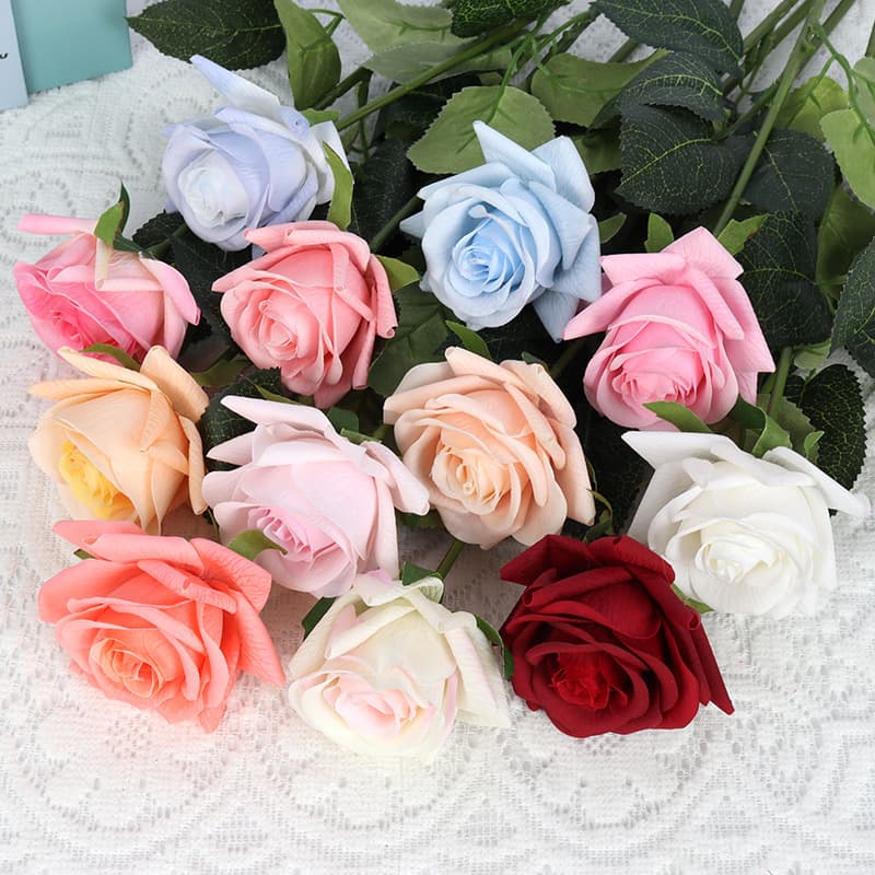 Single simulated rose hand-feeling moisturizing rose Valentine's Day wedding home decoration simulated flower fake flower artificial flower