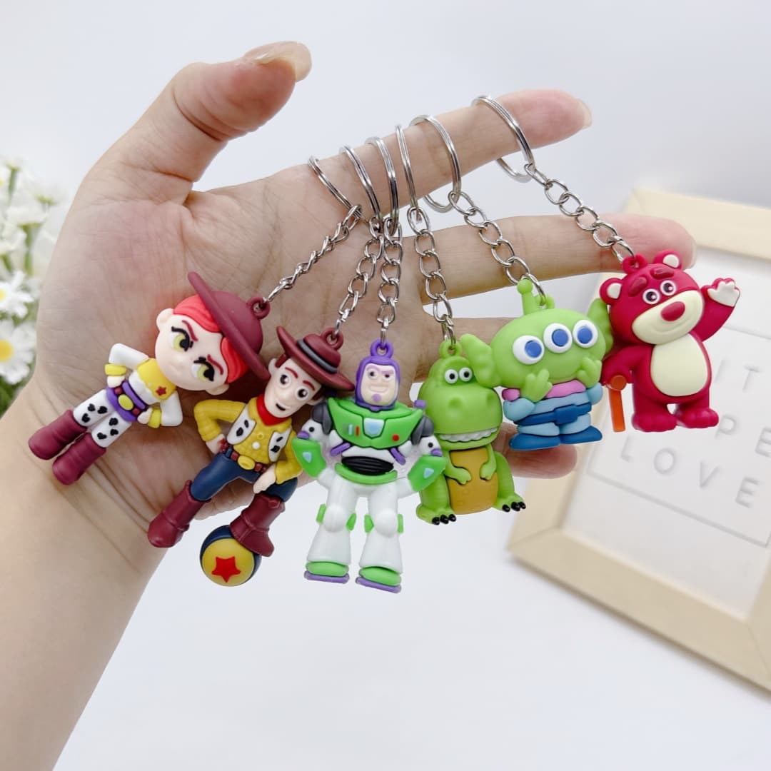 Cartoon Toy Story Silicone Keychain for Male and Female Students, Bag Pendant, Doll Machine Toy, Promotional Small Gift