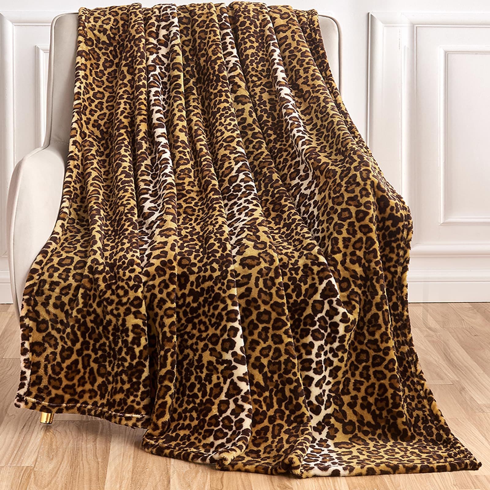 Cross-border Leopard Print Blanket, Soft and Comfortable Flannel Warm Home Essential Throw Blanket Gift for Men and Women