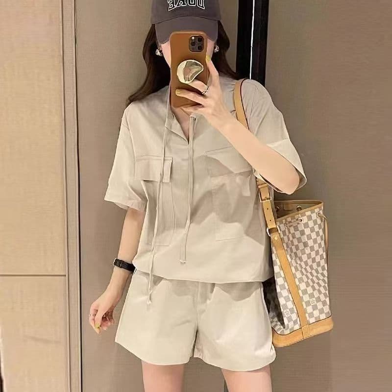 Summer casual sports suit for women with slightly fat mm, loose and large size student age-reducing short-sleeved T-shirt shorts two-piece set trendy