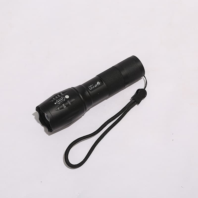 Factory Direct High-Power Flashlight T6 LED Zoomable Long-Range Flashlight for Camping Outdoor LED Flashlight