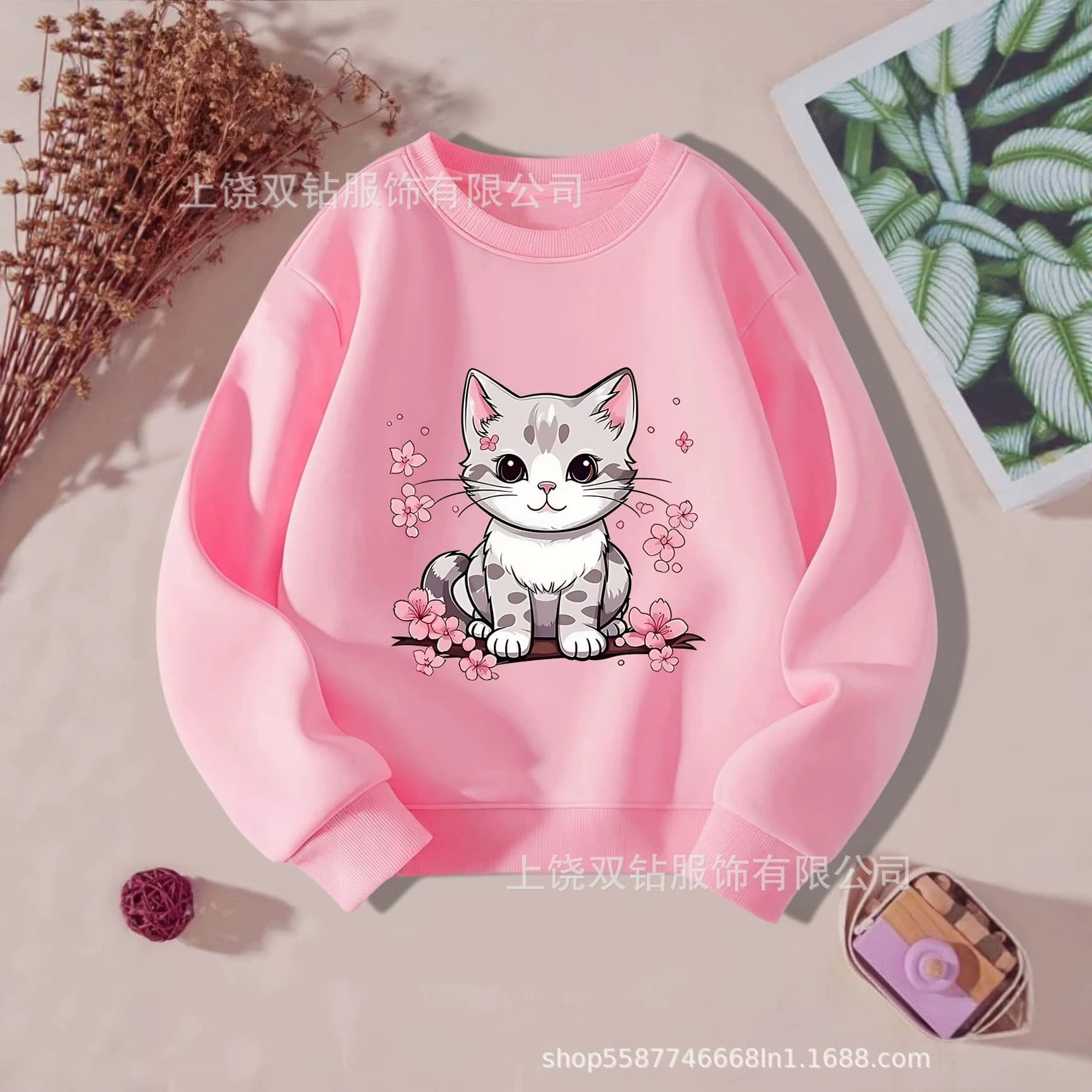 2026 cross-border independent station manufacturer ready stock spring and autumn children's fleece fashion casual popular round neck sweatshirt