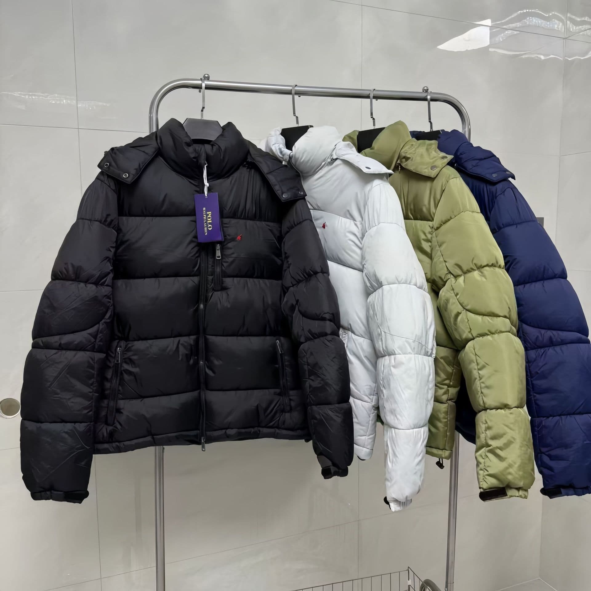 Cross-border E-commerce Hot-Selling Red Horse Detachable Hat Thickened Warm Classic Men's Winter Coat