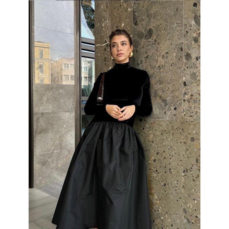 Newly launched women's dress European and American cross-border temperament elegant goose velvet stitching pleated hem French dress