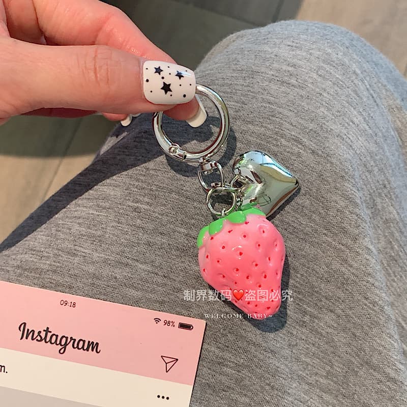 ins three-dimensional pink strawberry mobile phone bag chain car key pendant airpods headphone shell bag pendant