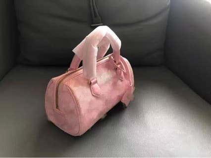 M Handheld Boston Bag 2025 Bag 2024 New Shoulder Versatile Crossbody Bag Pillow Exquisite Small Fragrance