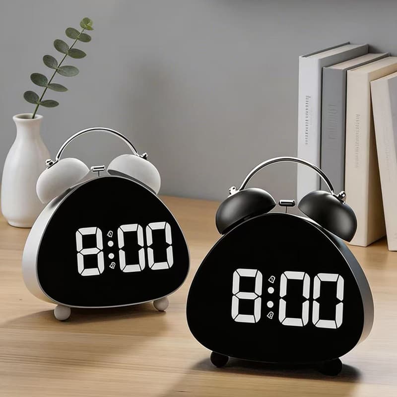 Amazon Bestseller Mechanical Electronic Alarm Clock Powerful Wake-Up Tool Smart 2026 New Model Loud Clock