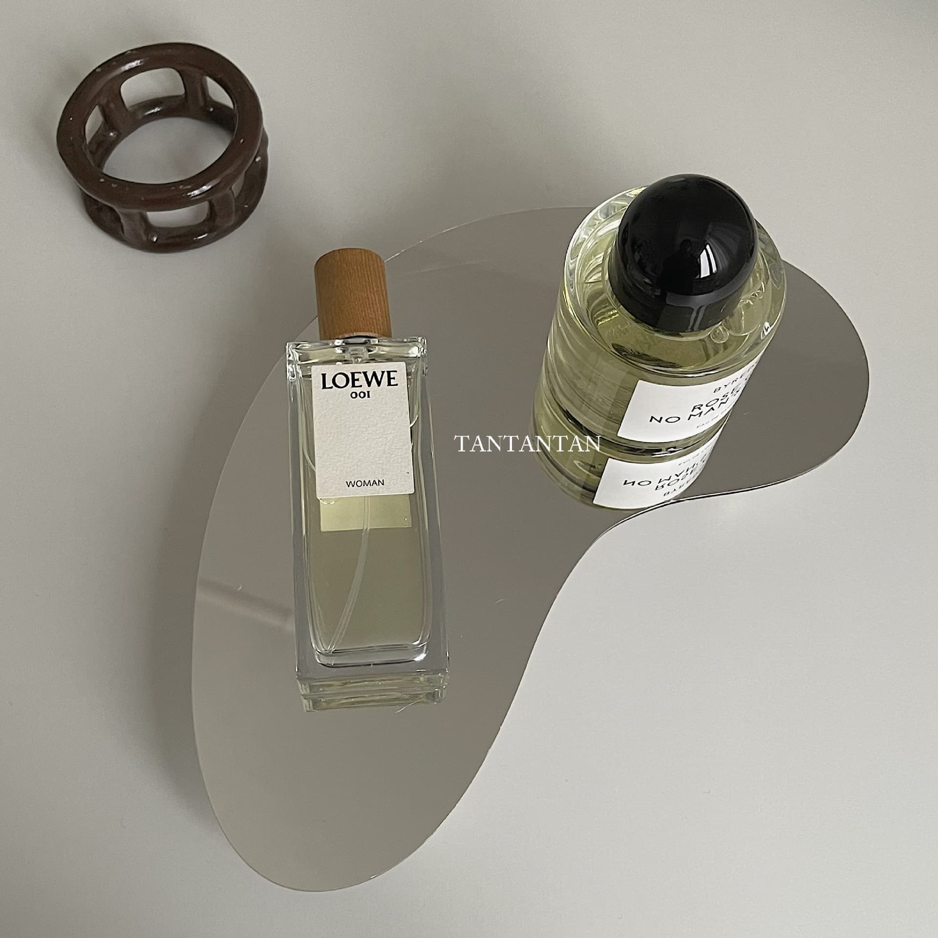 Cross-border Mirror Irregular Simple Acrylic Tray INS Home Decoration Aromatherapy Ornaments Reflection Shooting Props