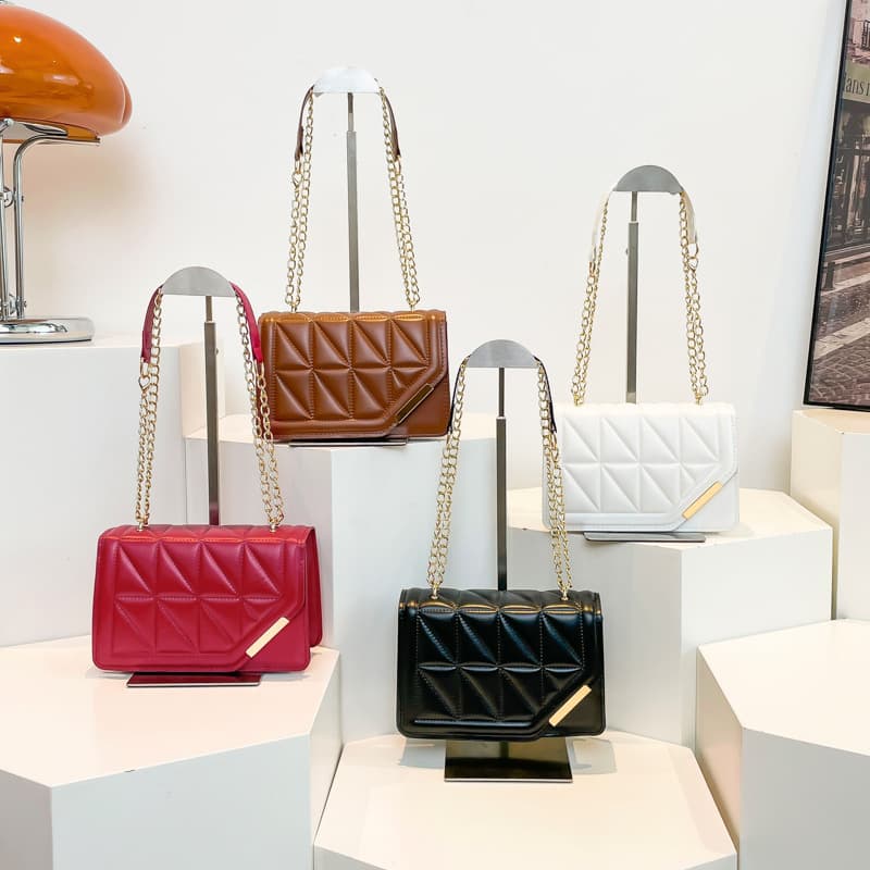 Diamond textured bag for women 2025 new trendy style portable small square bag fashion chain solid color single shoulder crossbody bag