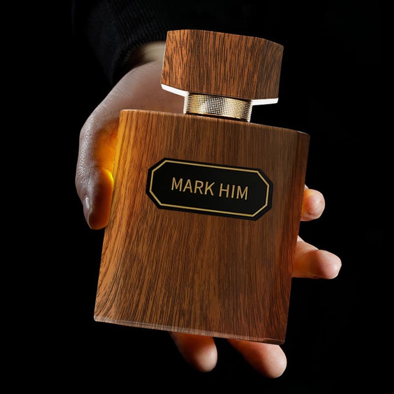 Xiaocheng Yixiang New Men's Perfume Oud Agarwood Woody Scent Long-Lasting Light Fragrance Cross-Border Bestseller Perfume Wholesale