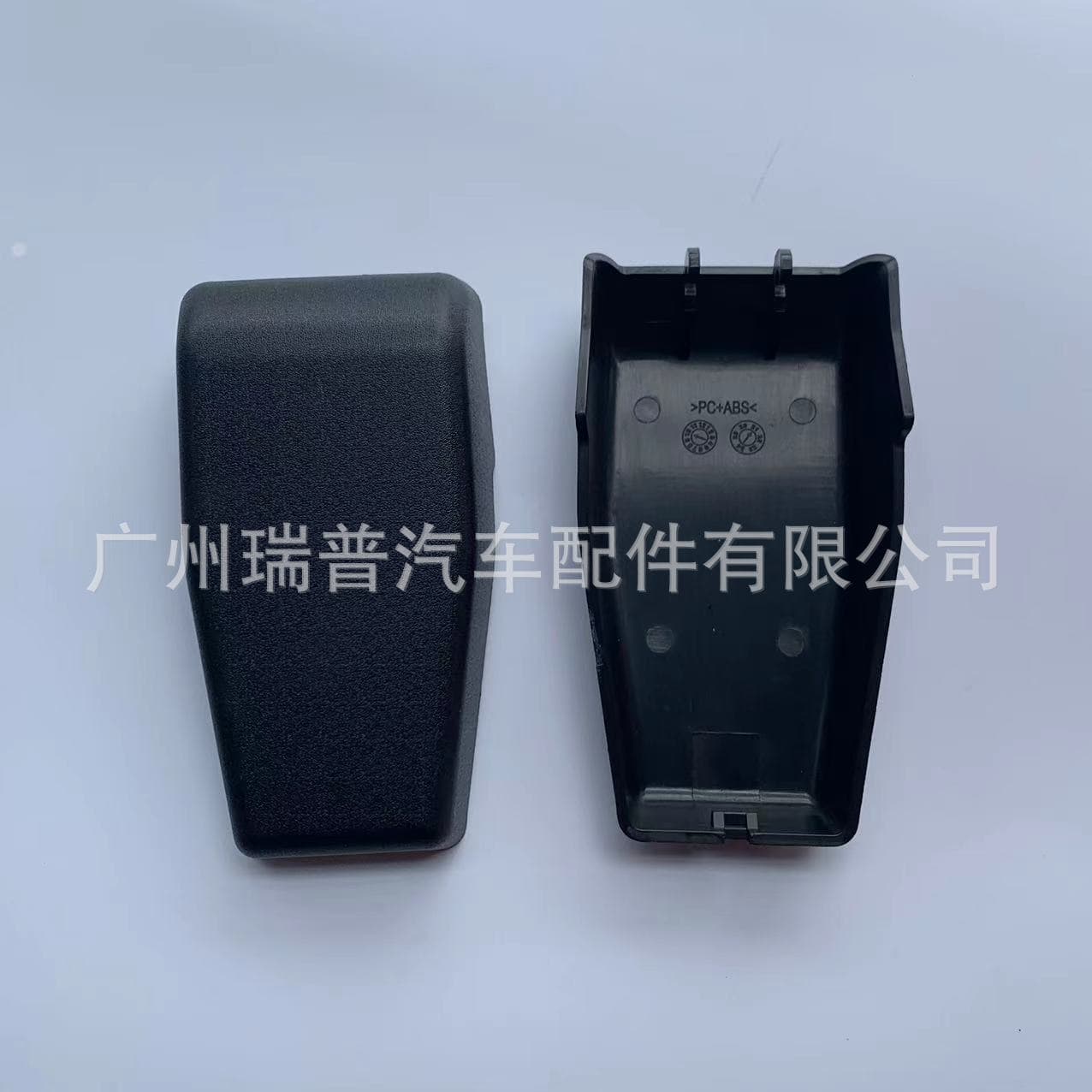 Suitable for Jeep Wrangler Rear Windshield Glass Hinge Cover Tail Window Hinge Cover 68140033 AA