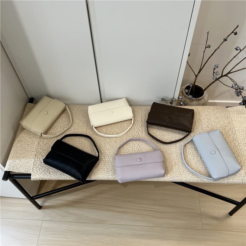 Small bag cabinet, niche minimalist row style, delicate soft leather hand-held small square bag, versatile shoulder cross-body mobile phone bag