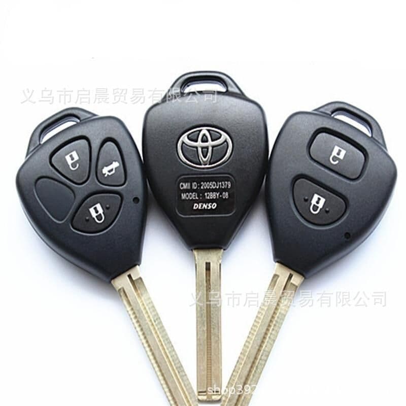 Suitable for Toyota Reiz Corolla Camry Vios Crown Domineering Delivery Straight Key Replacement Shell Same Style