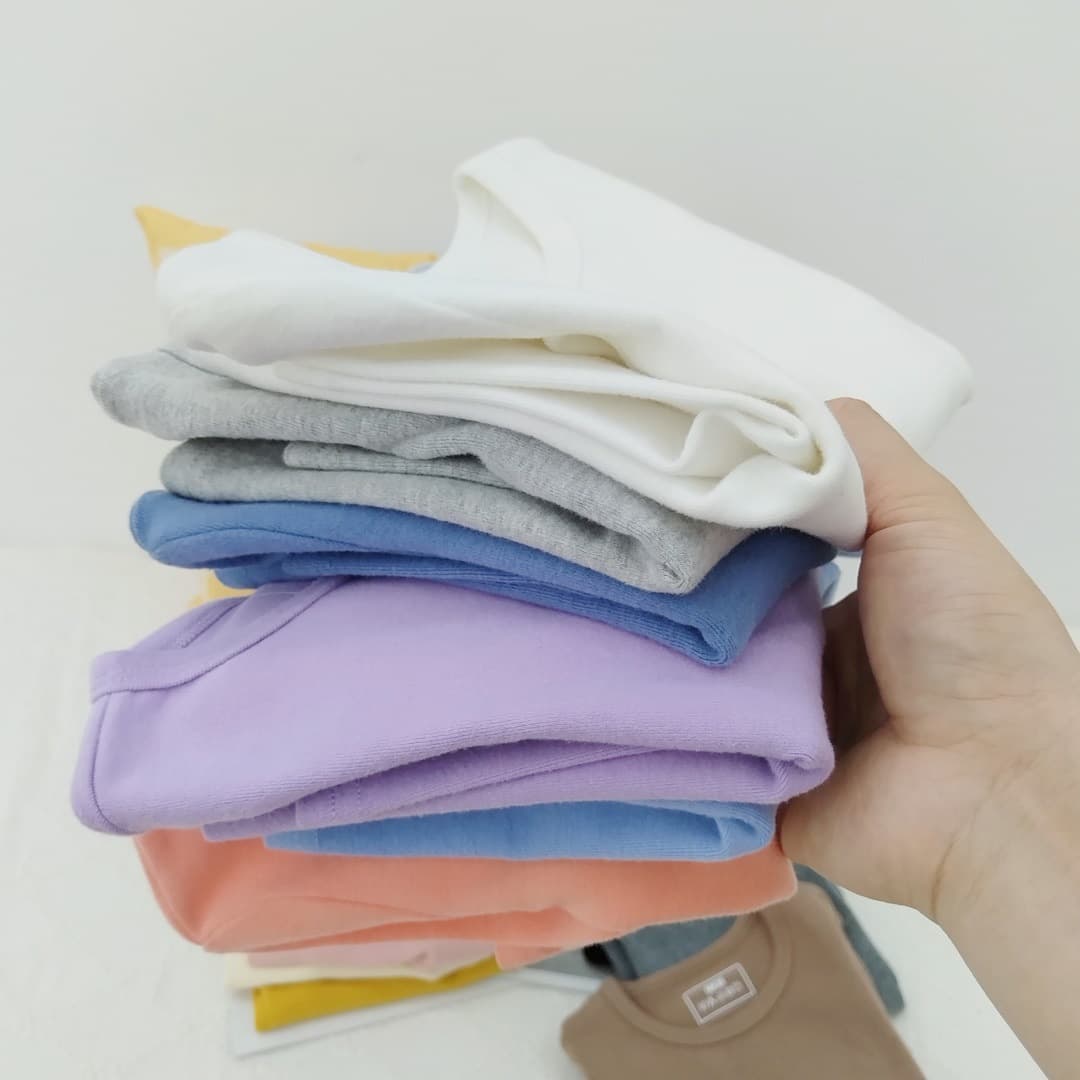 Children's Base Layer 2025 Autumn Style Unisex Korean Solid Color Round Neck Versatile Basic Style