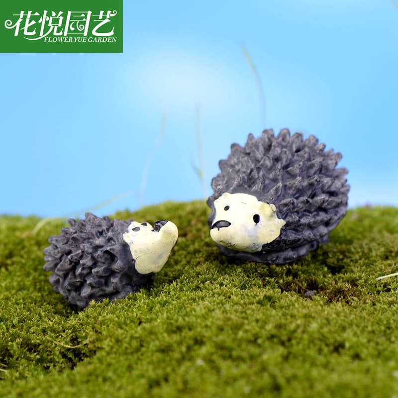 Moss Miniature Landscape: Mother Hedgehog and Baby Hedgehog Dolls - DIY Decorations, Accessories, Gardening Ornaments