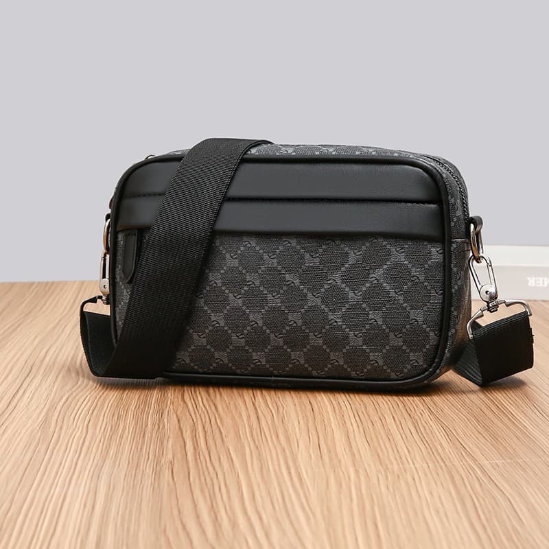 2025 New Trendy Casual Men's Shoulder Bag Korean Style Sports Crossbody Bag Fashion Youth Bag