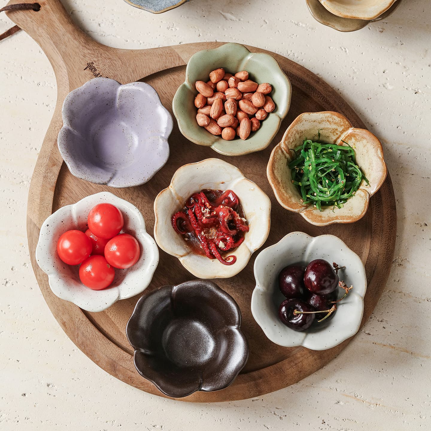 New Chinese Style Tea Snack Plate Simple Home Retro Fruit Plate Ceramic Small Exquisite Pastry Plate Cake Dried Fruit Snack Dish