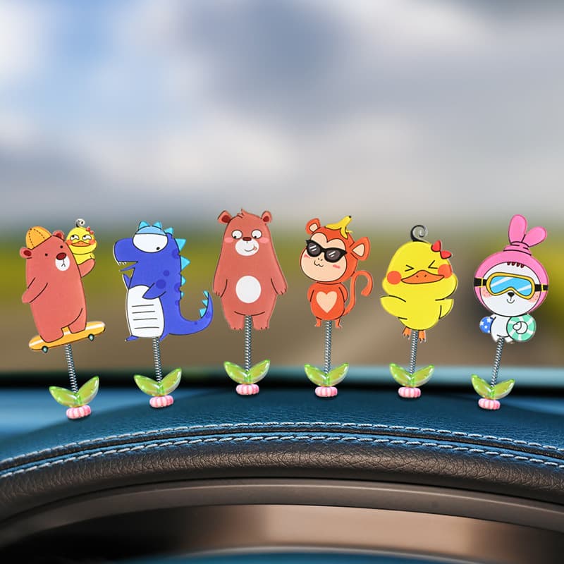 Creative Cartoon Car Dashboard Decoration, Cute Nodding Toy for Vehicle Center Console, Window Side, Interior Accessory