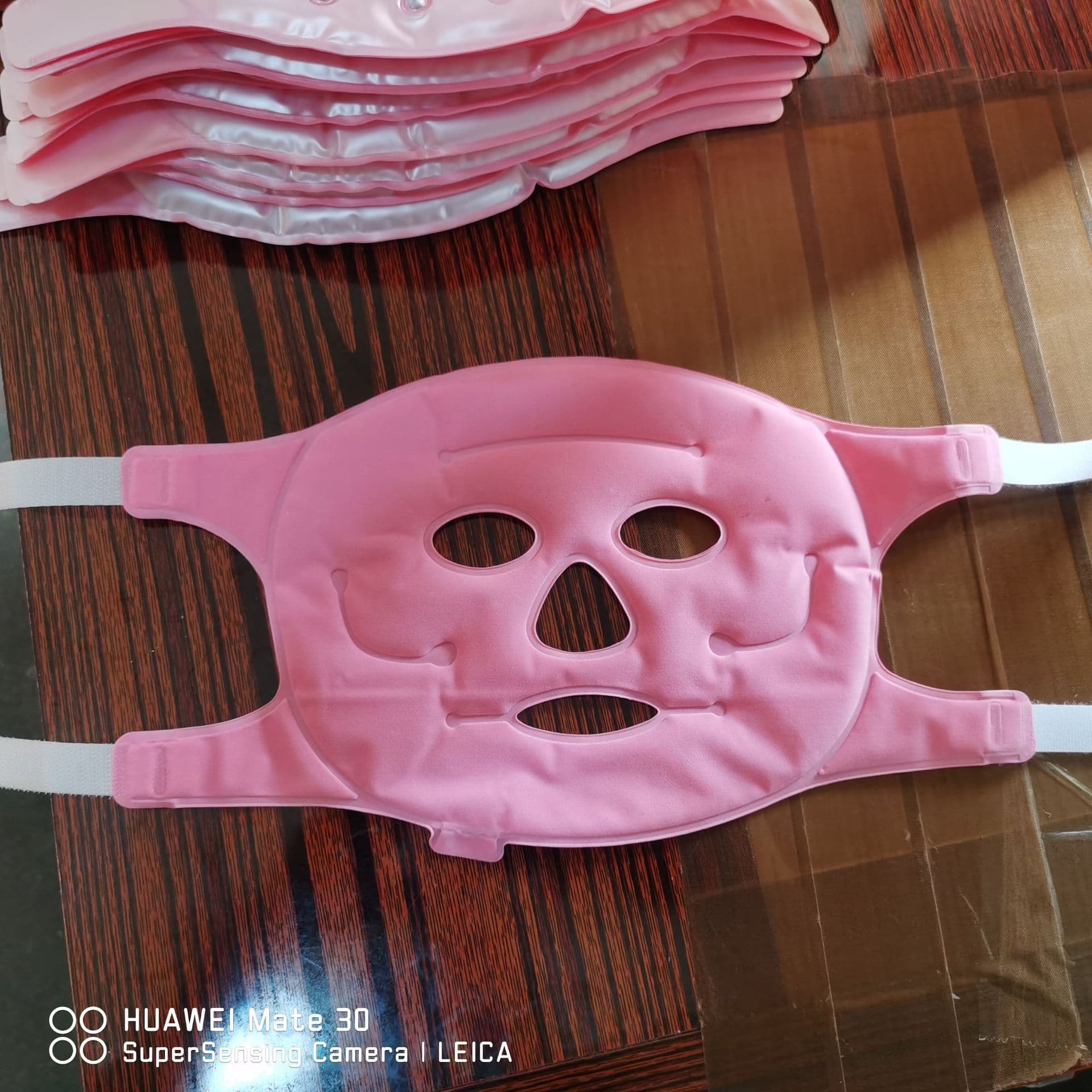 Reusable Magnetic Eye Mask with Tourmaline Cold/Hot Gel Compress, Coral Powder Facial Mask