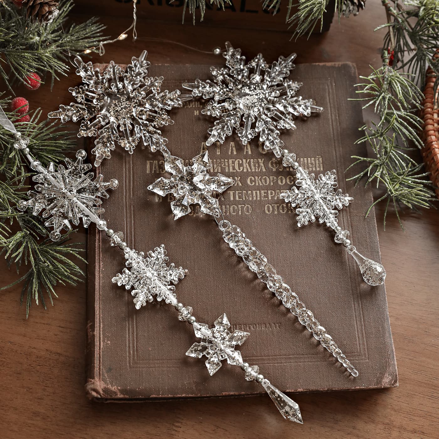Christmas Decoration Acrylic Champagne Snowflake Ornament Christmas Tree Decor Snowflake Window Display Hanging Decoration