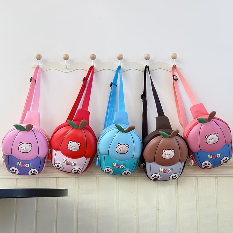 Cartoon Cute Bear Boys and Girls Chest Bag Lightweight Eggshell Baby Crossbody Bag 2025 New Printed Children's Bag