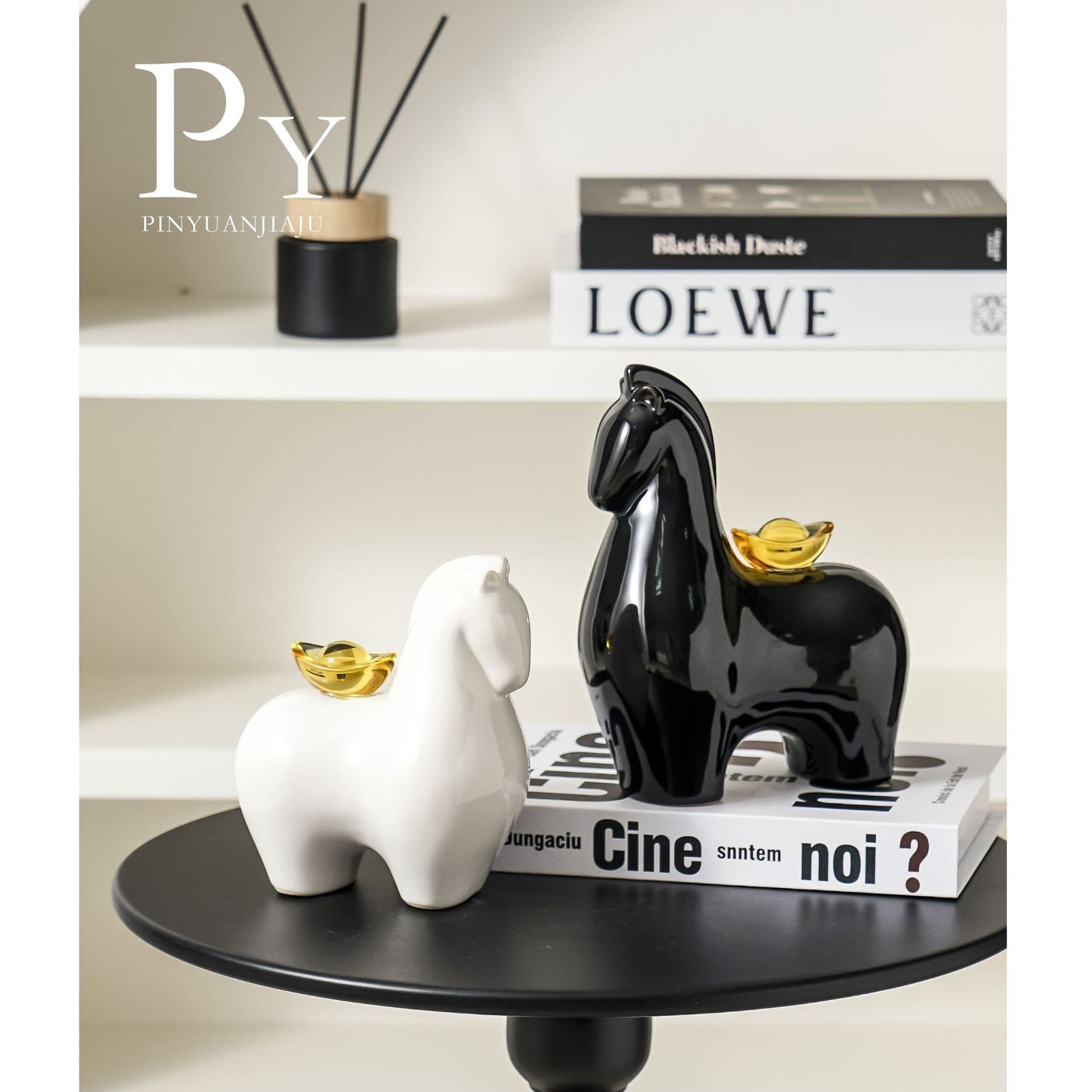 Modern Minimalist Ceramic Horse Decorative Figurine Living Room Office TV Cabinet Decorations Living Room Entrance TV Stand Accessories
