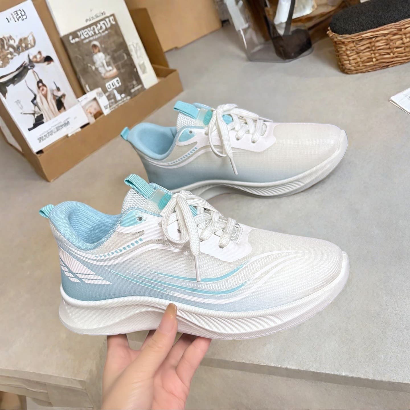 Sneakers Running Shoes Versatile Trendy Shoes 2025 New Women's Breathable Mesh Soft Sole Summer Cross-border Supply