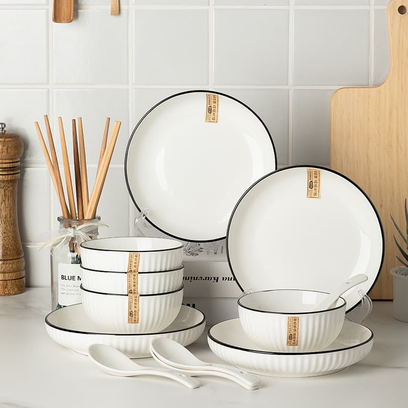 Dinnerware Set for Family of Four, Ceramic Tableware with Bowls and Chopsticks, Microwave and Oven Safe