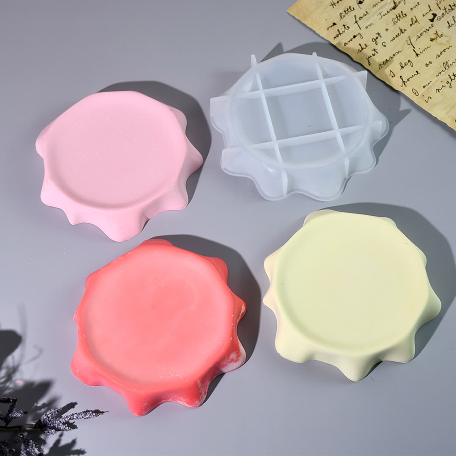New DIY Resin Mold - Simple Handkerchief Soft Edge Tray Silicone Mold INS Home Storage Cross-Border Supply