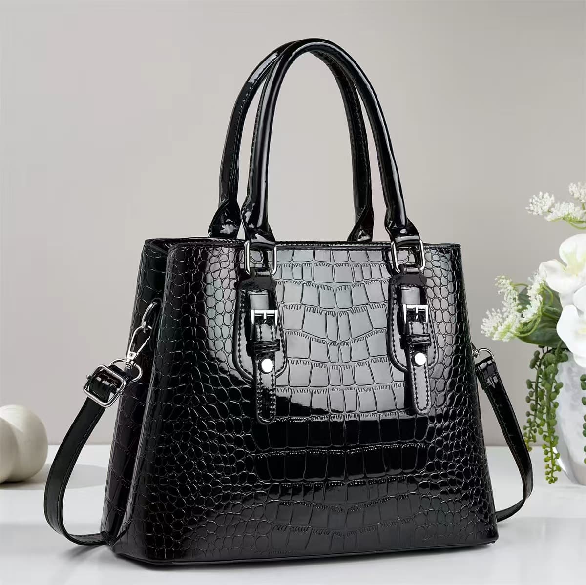 2026 New Arrival Large Capacity Fashion Patent Leather Handbag Versatile Texture Shoulder Crossbody Women's Bag for Cross-border Export