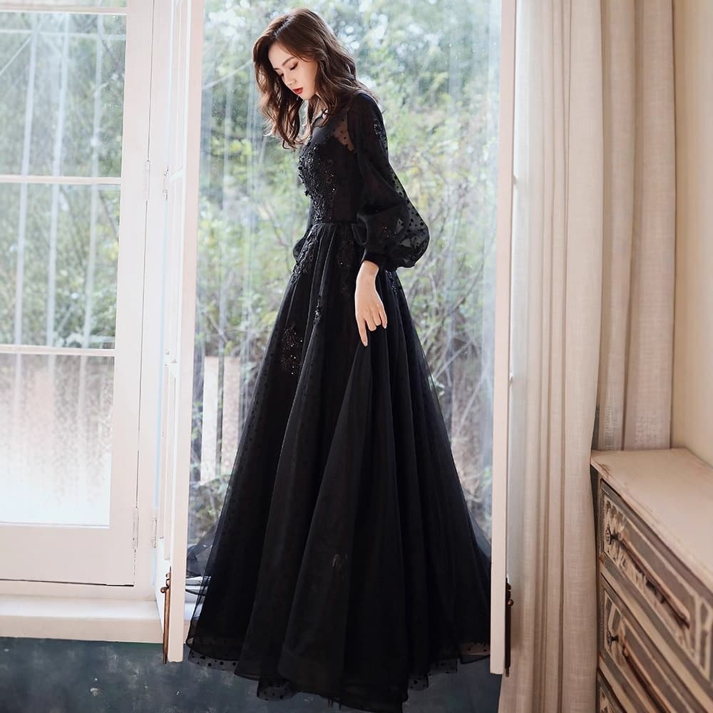 French Black Evening Gown 2026 New Long Sleeve Birthday Banquet Long Dress Performance Vocal Art Exam Dress