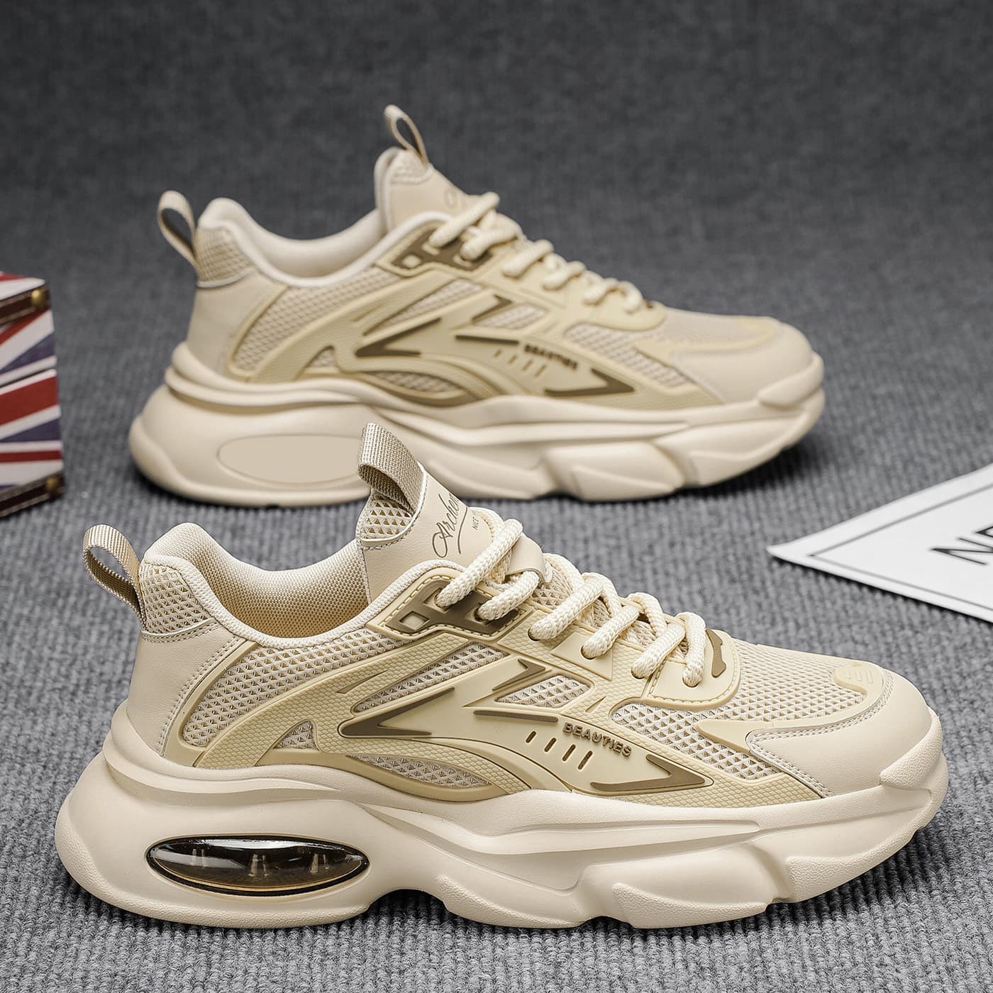 CC men's shoes 2025 summer new breathable mesh shoes men's trendy versatile thick-soled sports shoes casual running shoes