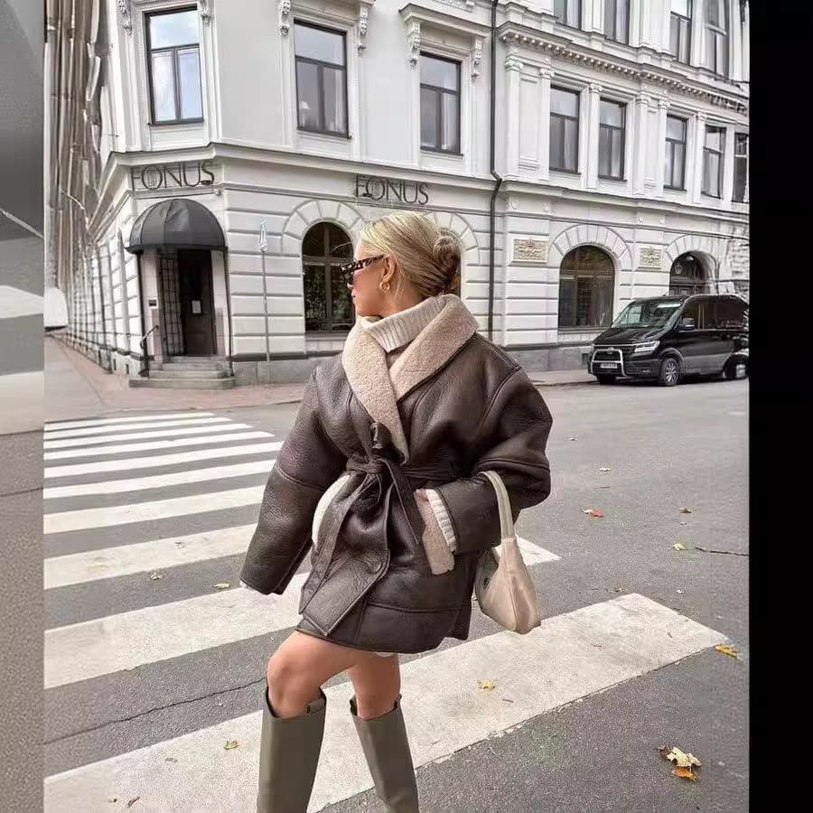 Autumn/Winter New American Street Trendy Style Contrast Color Design Faux Leather Jacket Warm Tie-Waist Mid-Length Padded Coat