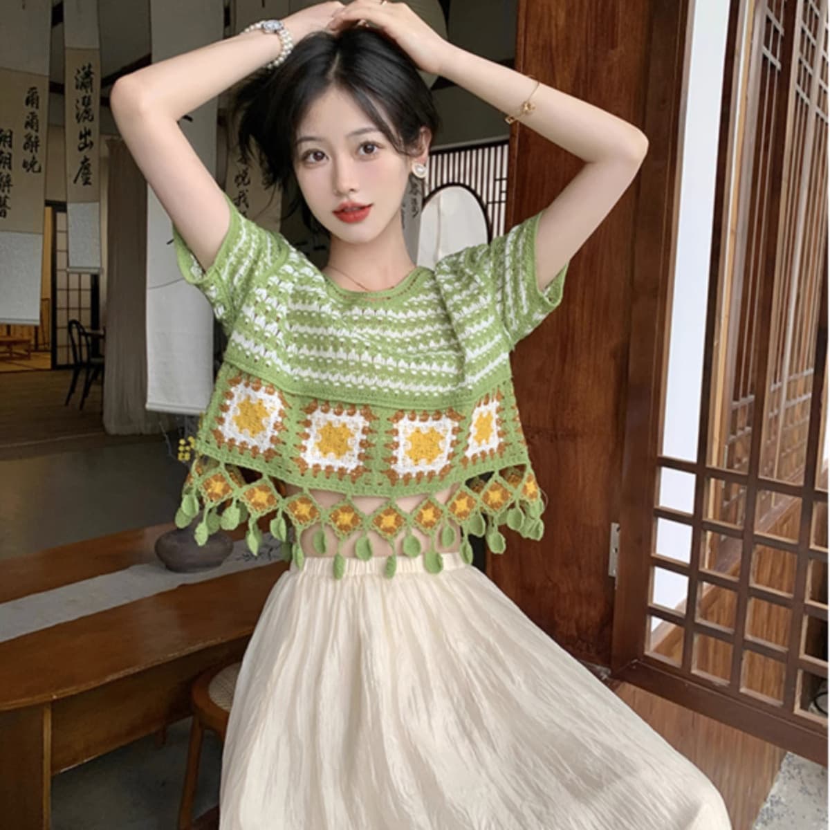 Vintage Ethnic Style Short Sleeve Fringe Hollow Knit Top for Women Summer Design Chic Green Cropped T-Shirt