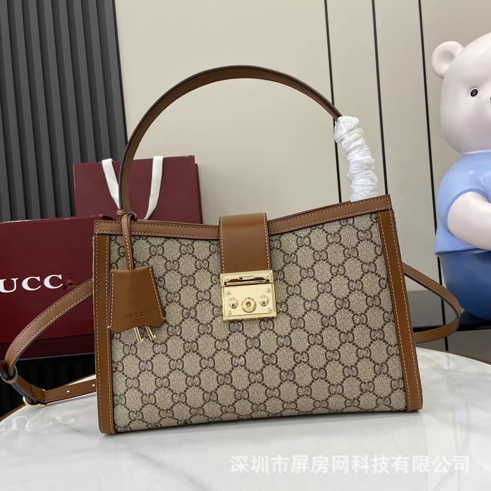 25 new cool Gucci shoulder crossbody bag Padlock series medium handbag armpit bag women's bag foreign trade