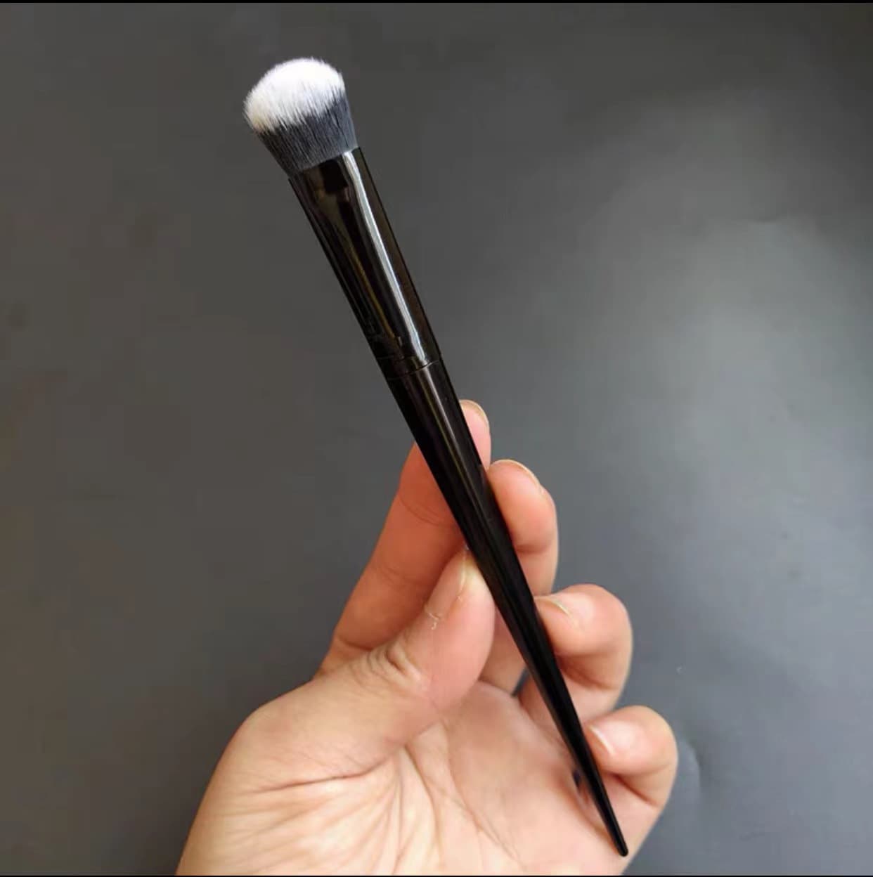 K Family K35 Concealer Brush Single Slope Concealer Brush Dark Circles and Acne Marks Concealer Brush Cangzhou Makeup Brush