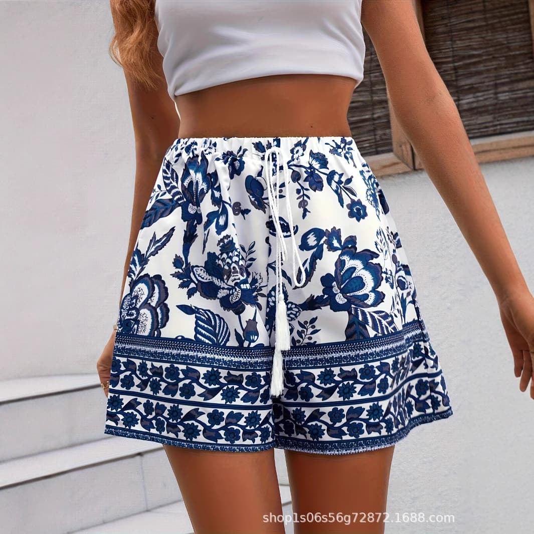 Summer 2025 Casual Holiday Theme Printed Outdoor Shorts Women's Fashionable Loose Fit Hybrid Fabric Shorts from Mainland China