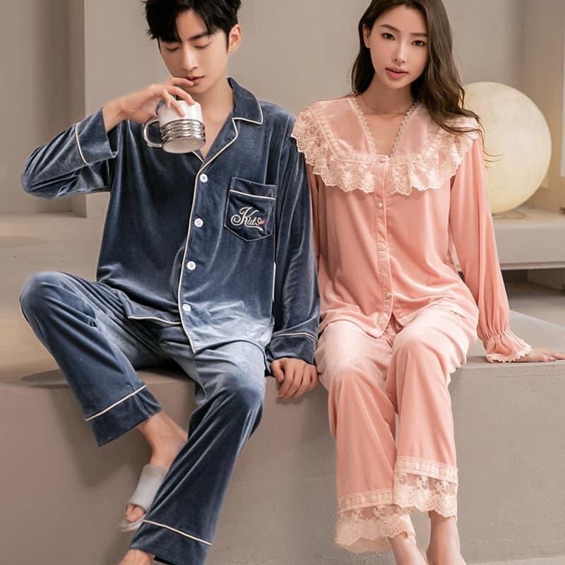 New winter couple pajamas, thin and stylish men's and women's loungewear, gold velvet cardigan casual set.