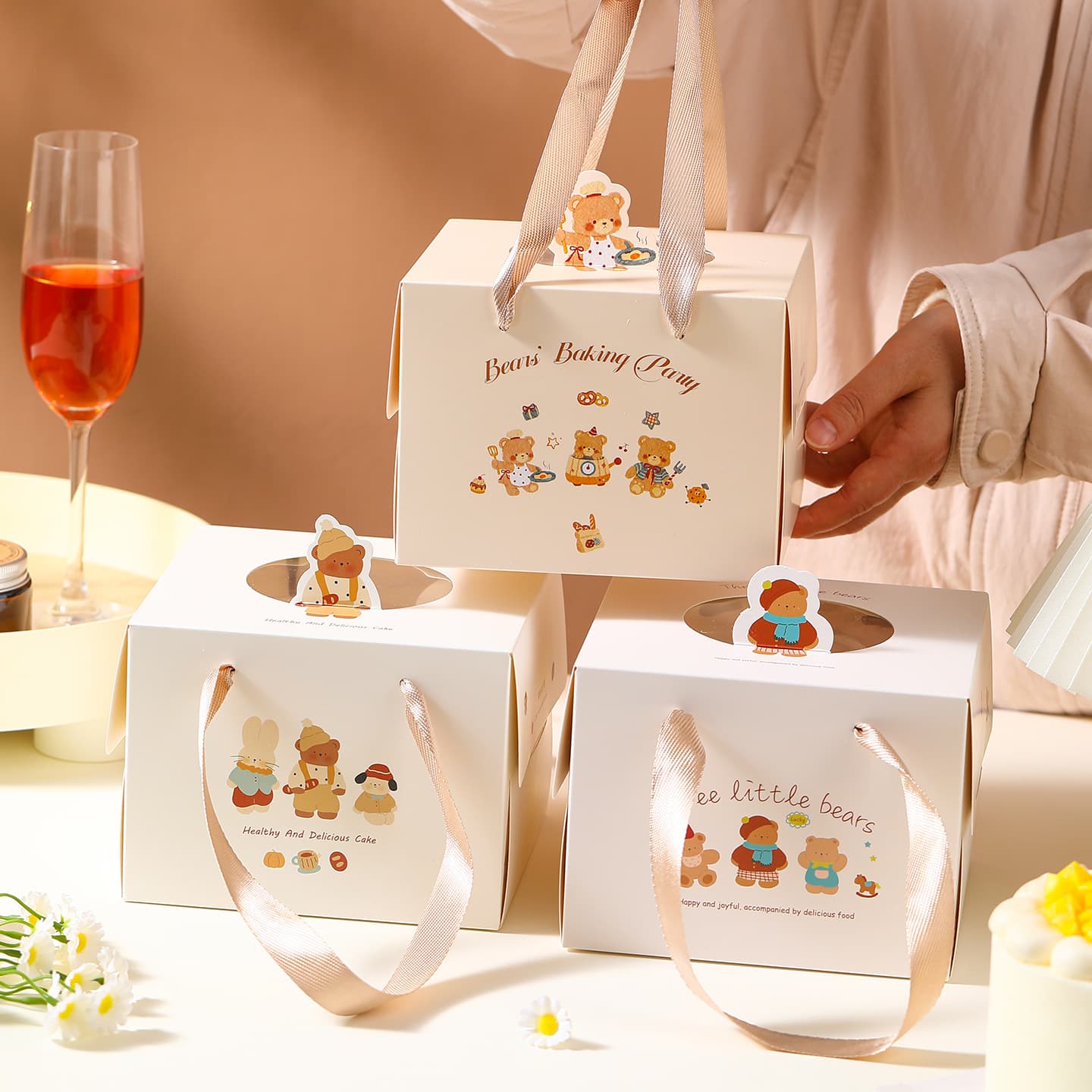 Four-inch portable cake box 2026 new 4/5/6 six-inch heightened and thickened baking packaging box dessert packaging box