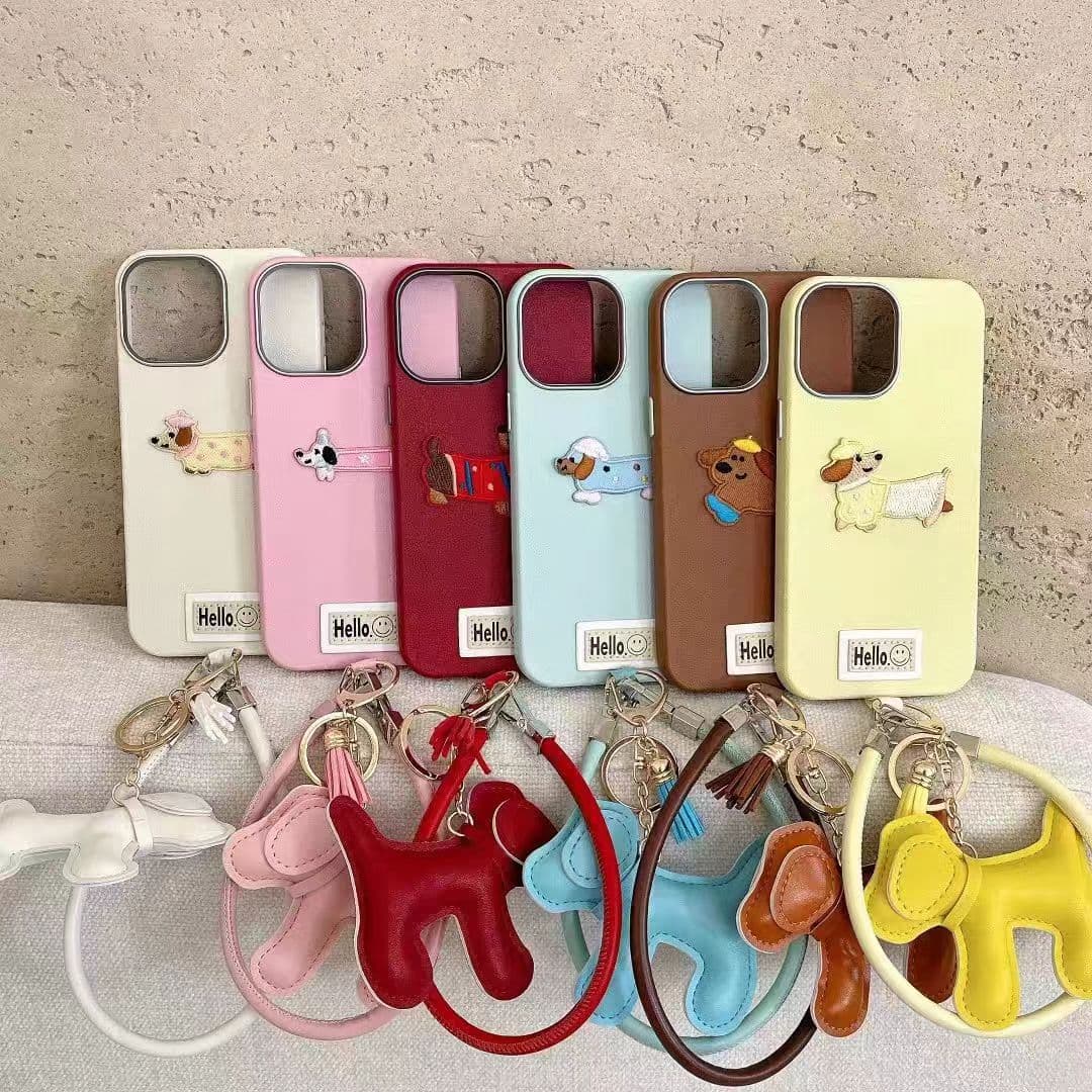 Suitable for Apple 15iPhone14plus16 leather pattern 13promax cute three-dimensional embroidery dachshund pendant Hua
