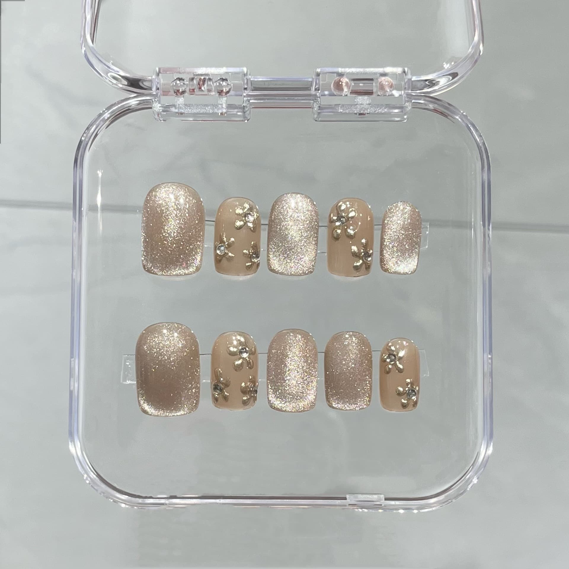 Flashing Cat Eyes Purely Handmade Wearable Nails Fake Nail Patch Simple Gold Manicure Patch Set Finished Wholesale